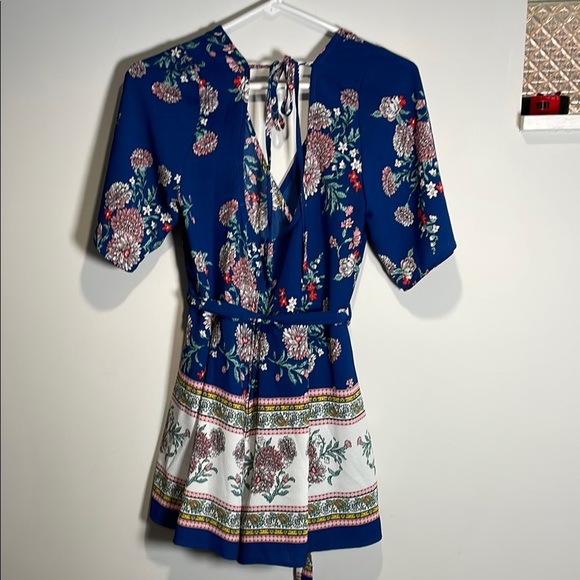 Three Hearts Blue and White Floral Romper with Wrap Design - Picture 7 of 7